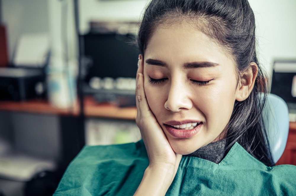 Understanding Tooth Decay: Stages, Symptoms, and Treatment Options